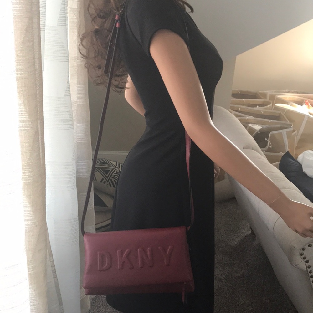 DKNY Crossbody Bag/ Clutch - Picture 8 of 8